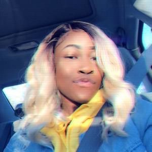 Meet your Posher, Jija